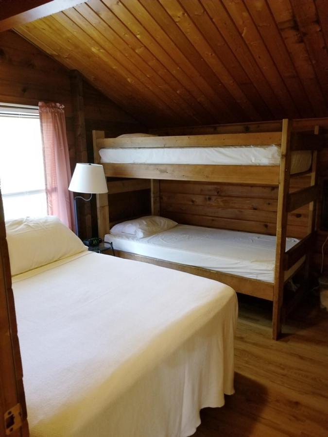 Lake Texoma Camping Resort Cabin 8 Willow Spring Eksteriør billede